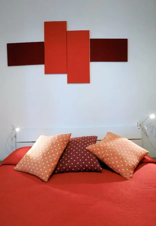 Pensionat Primo Piano Guesthouse - Bari Policlinico